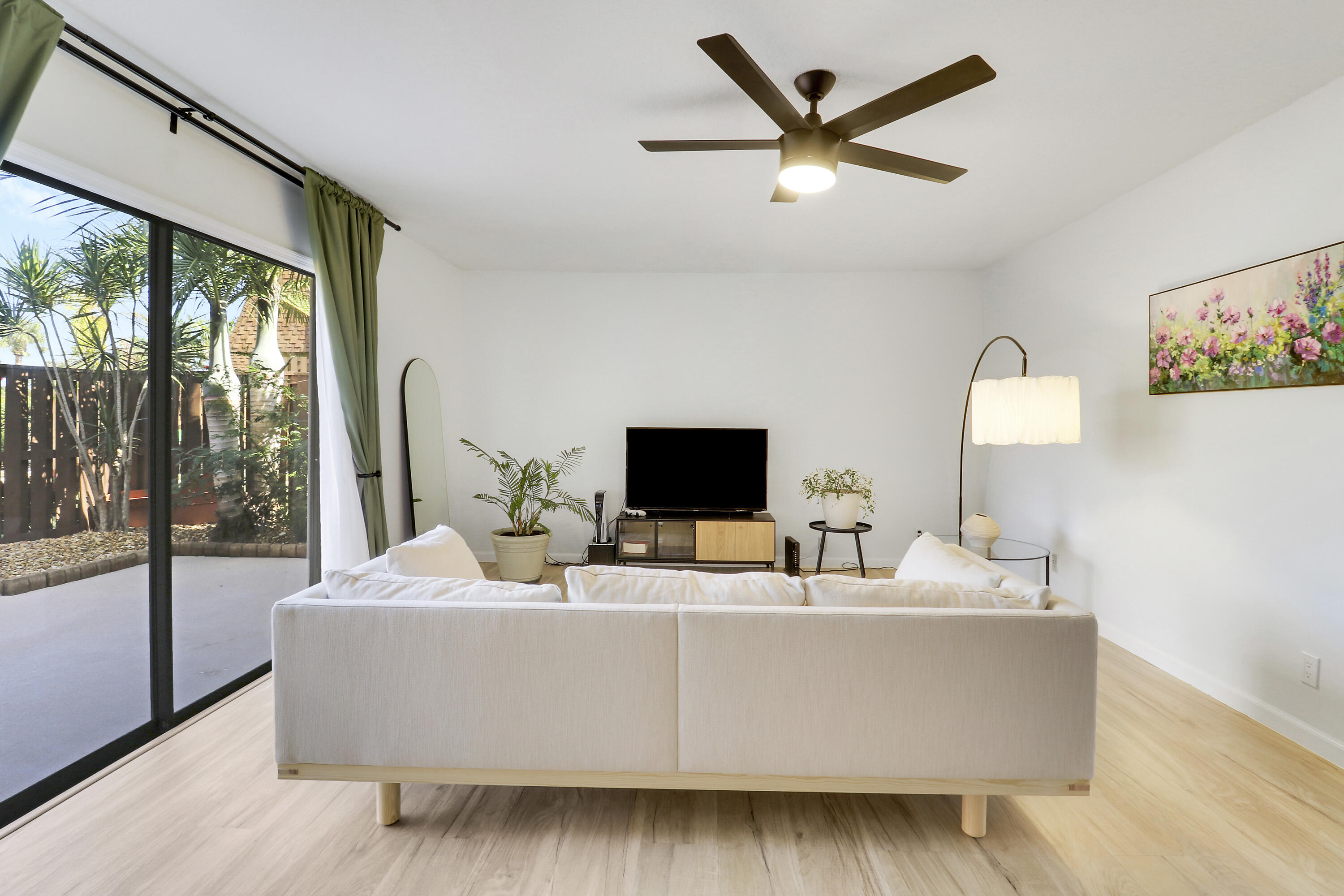 SIMS CREEK PH II - Residential