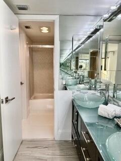 FOUNTAINS OF PALM BEACH CONDO 9 - Residential Lease