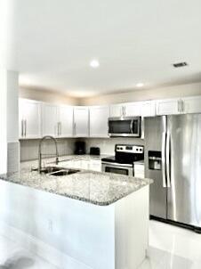 FOUNTAINS OF PALM BEACH CONDO 9 - Residential Lease