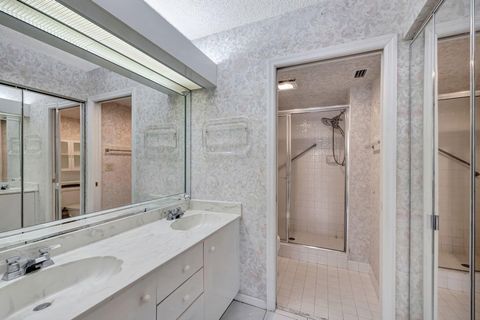 Condominium in Tamarac FL 7462 Fairfax Drive Dr 20.jpg