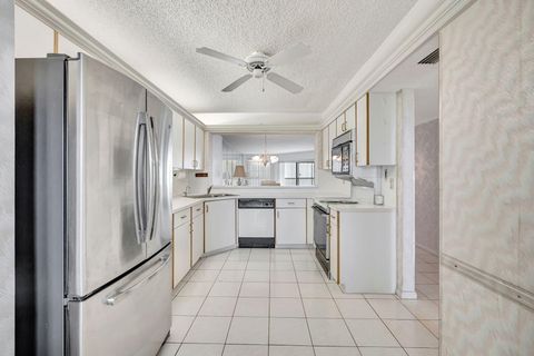 Condominium in Tamarac FL 7462 Fairfax Drive Dr 9.jpg