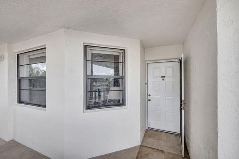 Condominium in Tamarac FL 7462 Fairfax Drive Dr 3.jpg