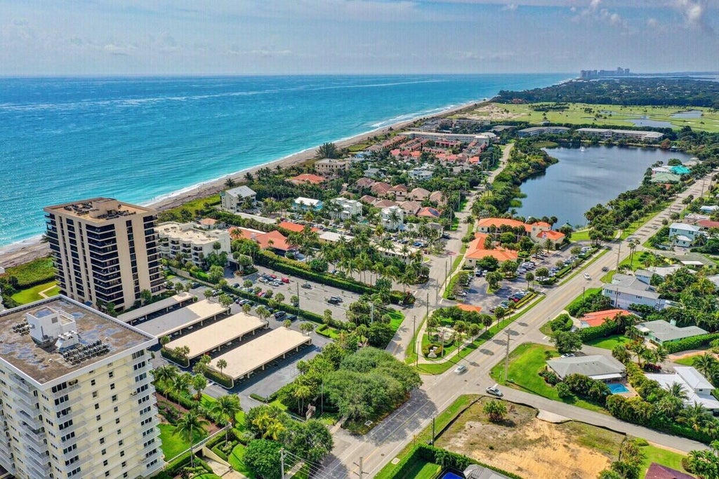 Photo of 500 Ocean Drive #W-5a, Juno Beach, FL 33408 (MLS # B26083215)
