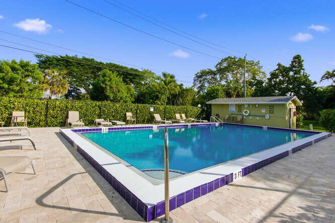 GARDENWAY CONDO - Residential