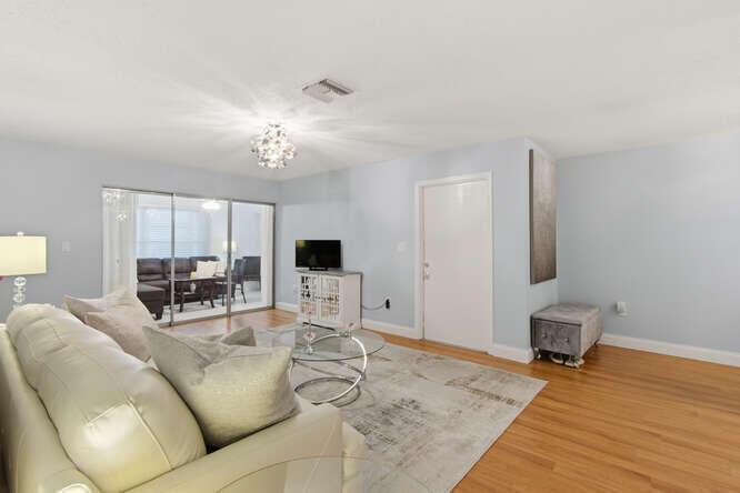 GARDENWAY CONDO - Residential