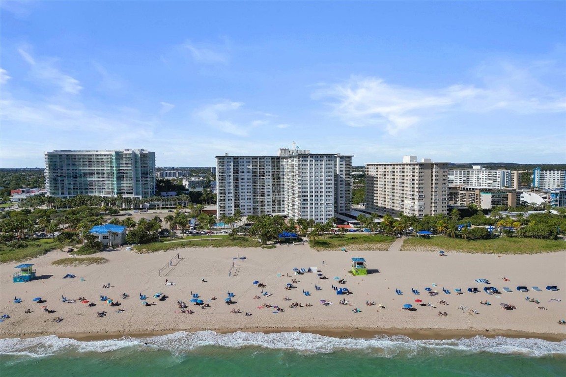 SEA MONARCH CONDO - Residential