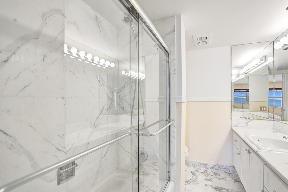 SEA MONARCH CONDO - Residential