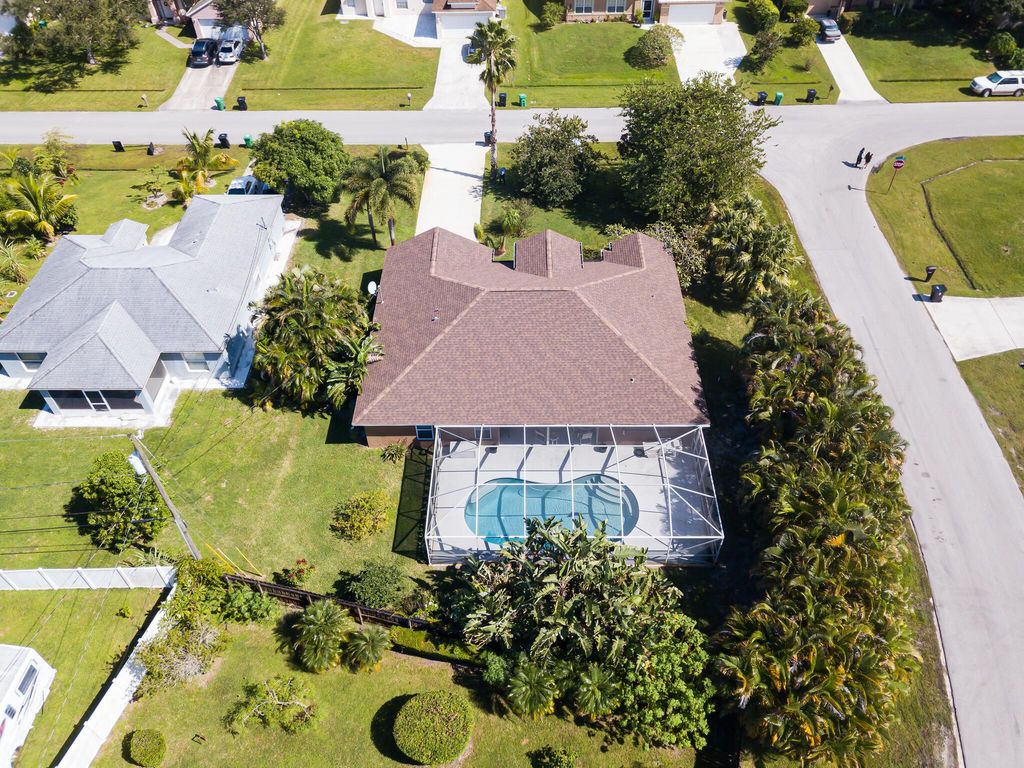 Photo of 2058 SW Beard Street, Port St Lucie, FL 34953 (MLS # R10929163)