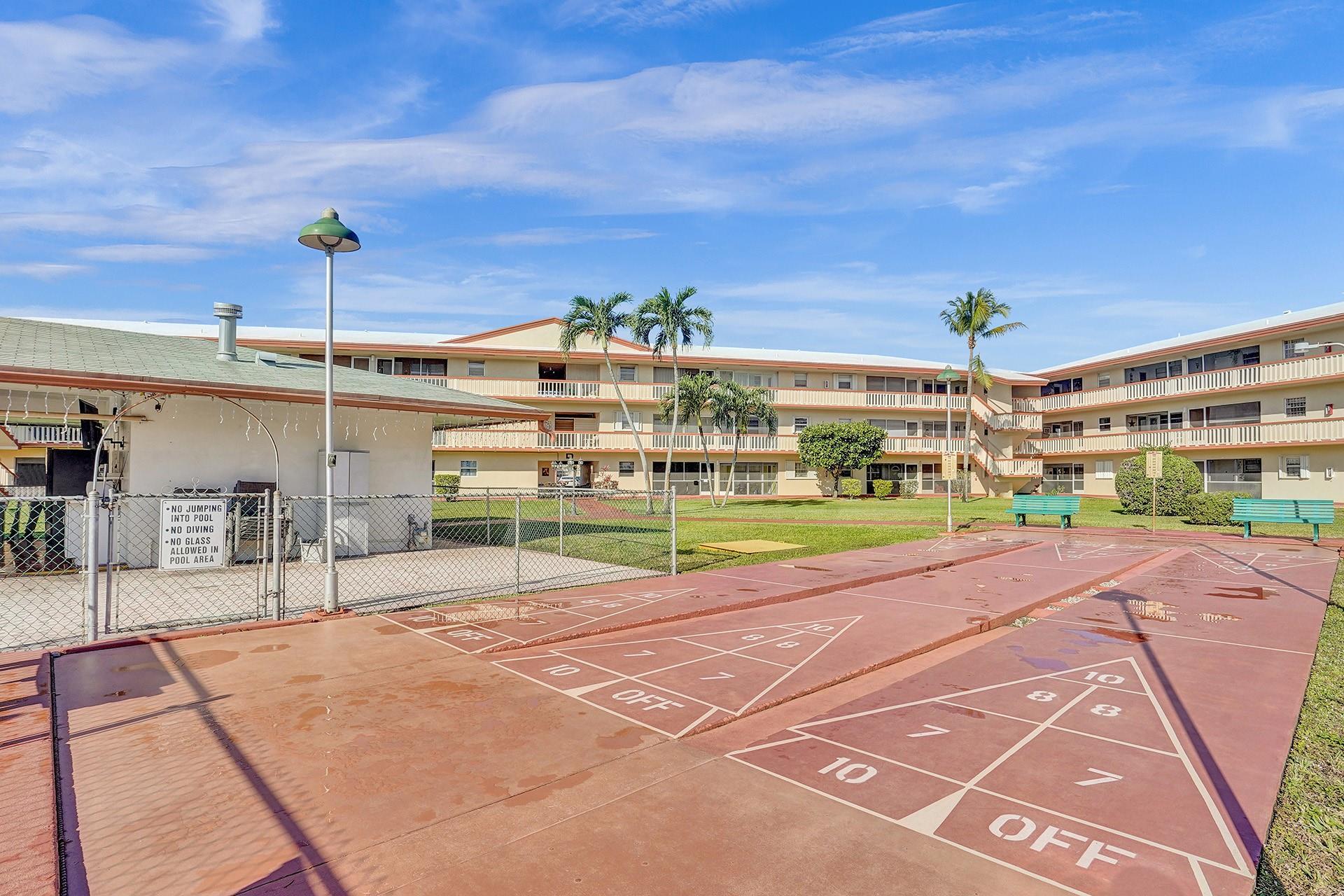 Beverly Hills Condominium - Residential