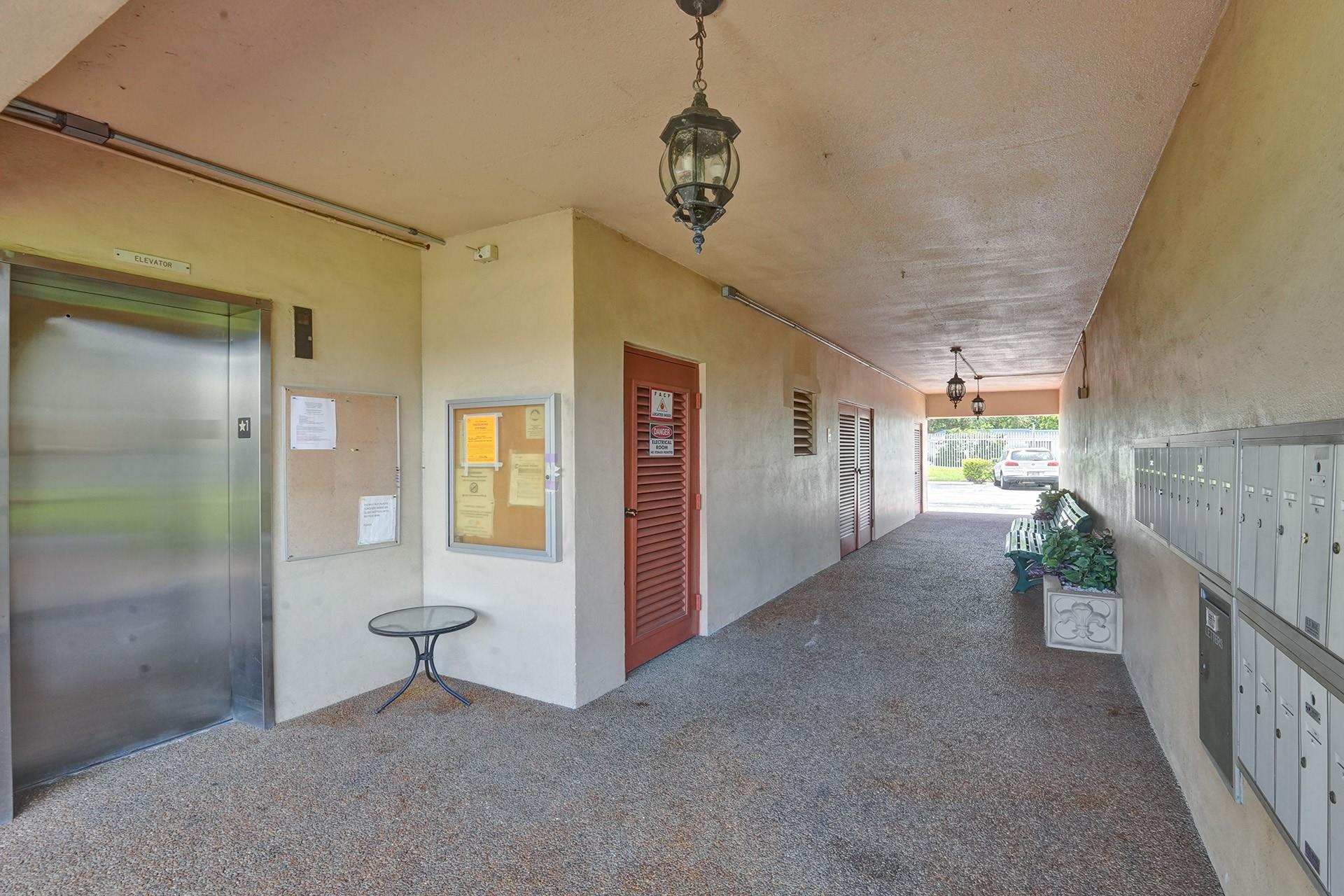 Beverly Hills Condominium - Residential