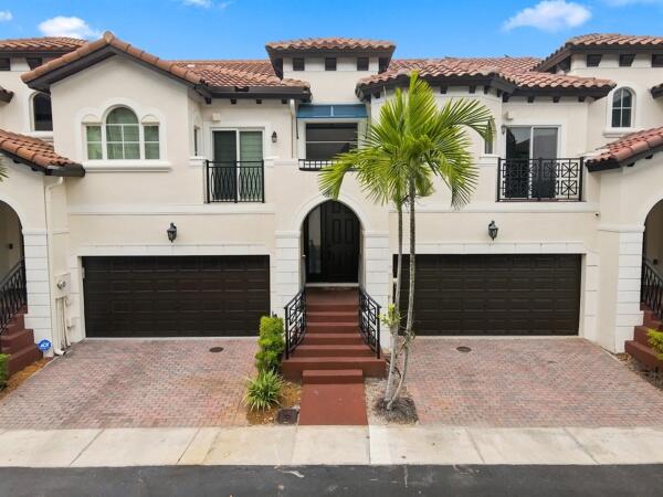 1803 Coastal Bay Boulevard