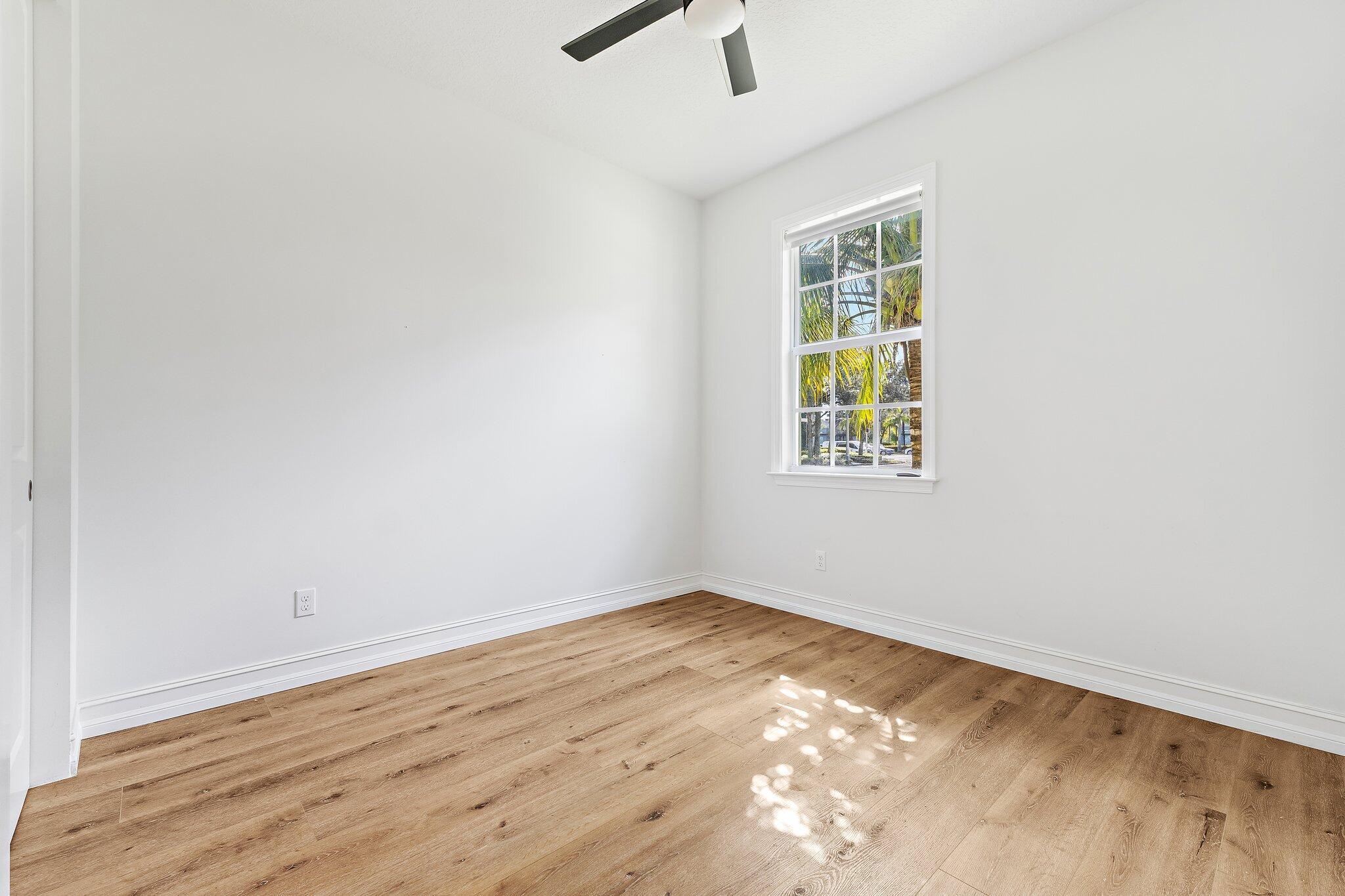 CINQUEZ PARK - Residential