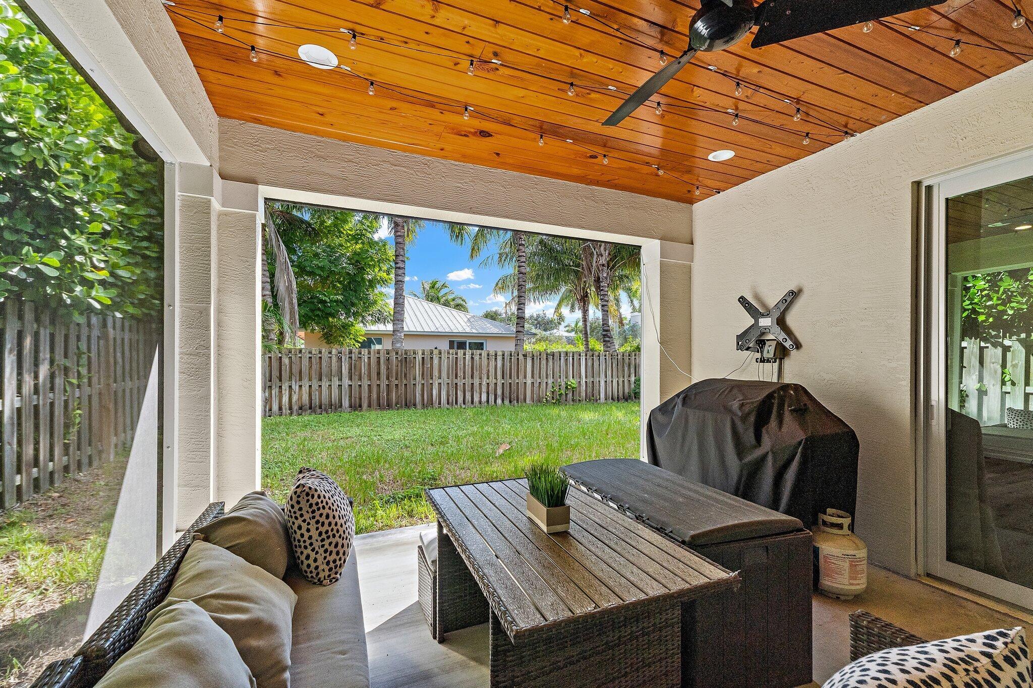 CINQUEZ PARK - Residential