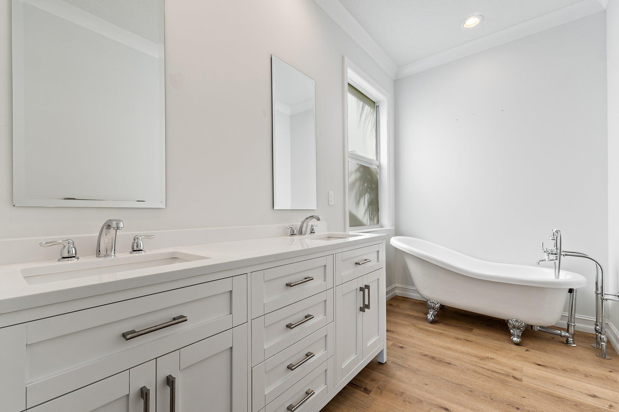 CINQUEZ PARK - Residential