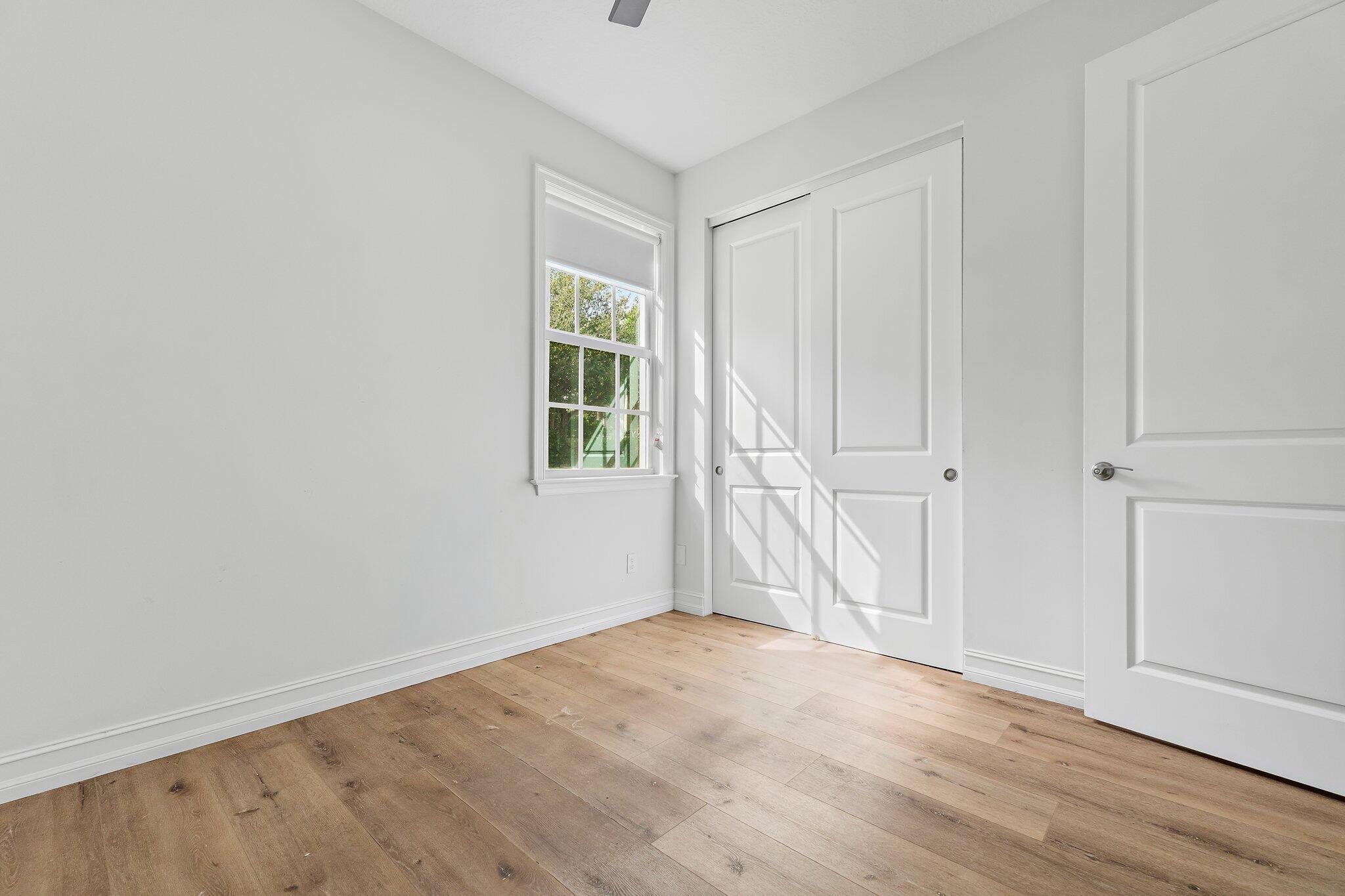 CINQUEZ PARK - Residential