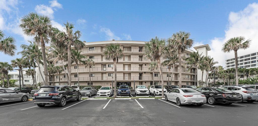 SOUTHGATE CONDO - Residential