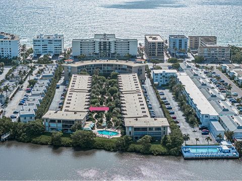 3605 S Ocean Boulevard 312 South Palm Beach FL 33480
