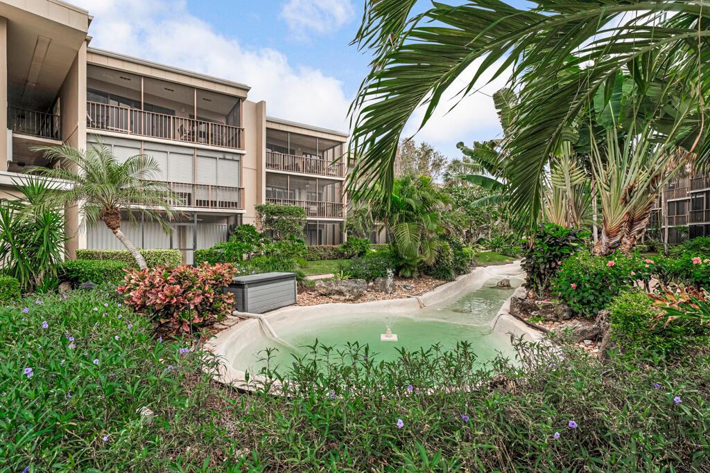 SOUTHGATE CONDO - Residential