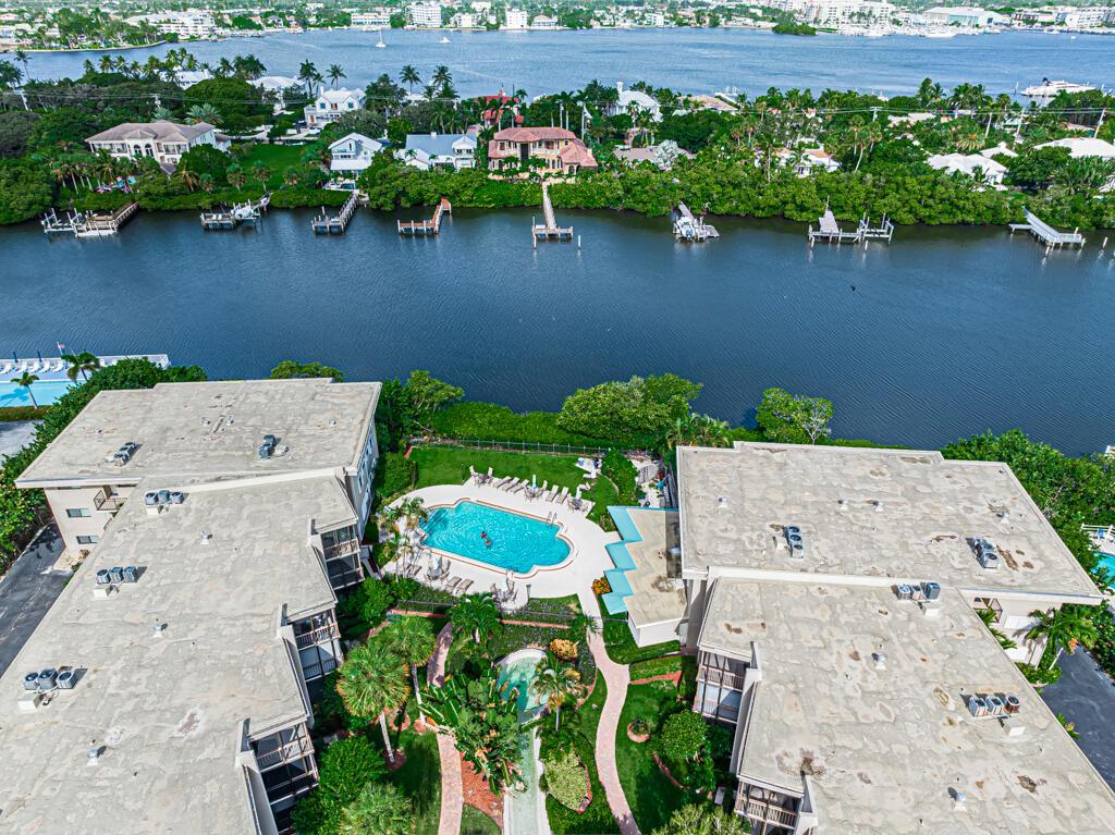 SOUTHGATE CONDO - Residential
