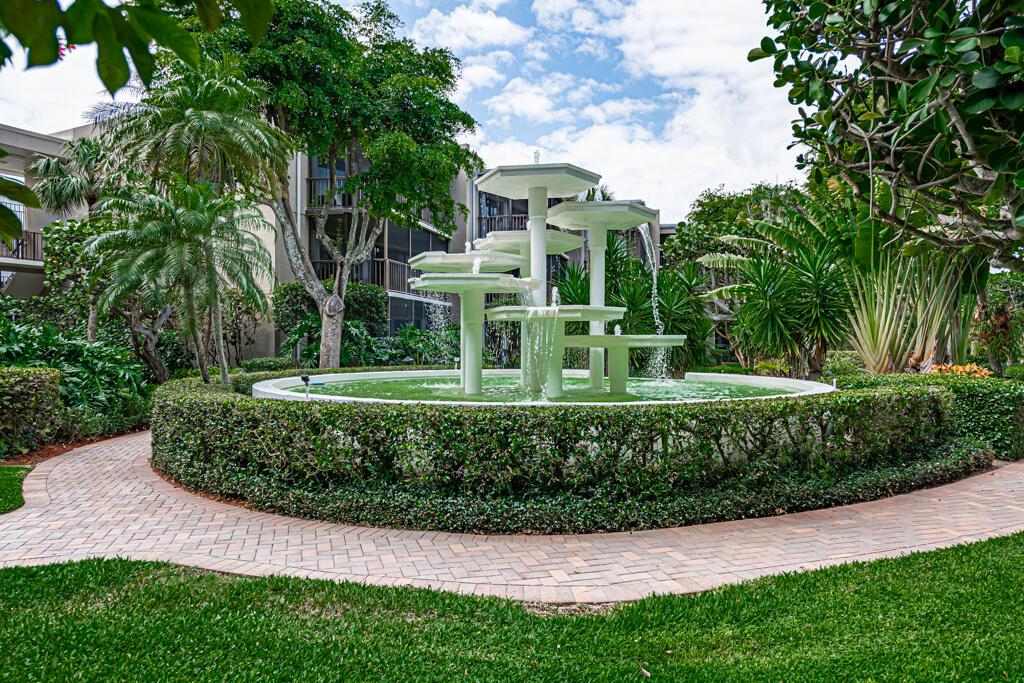 SOUTHGATE CONDO - Residential