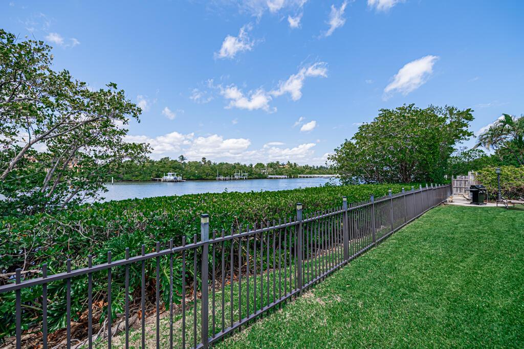 SOUTHGATE CONDO - Residential