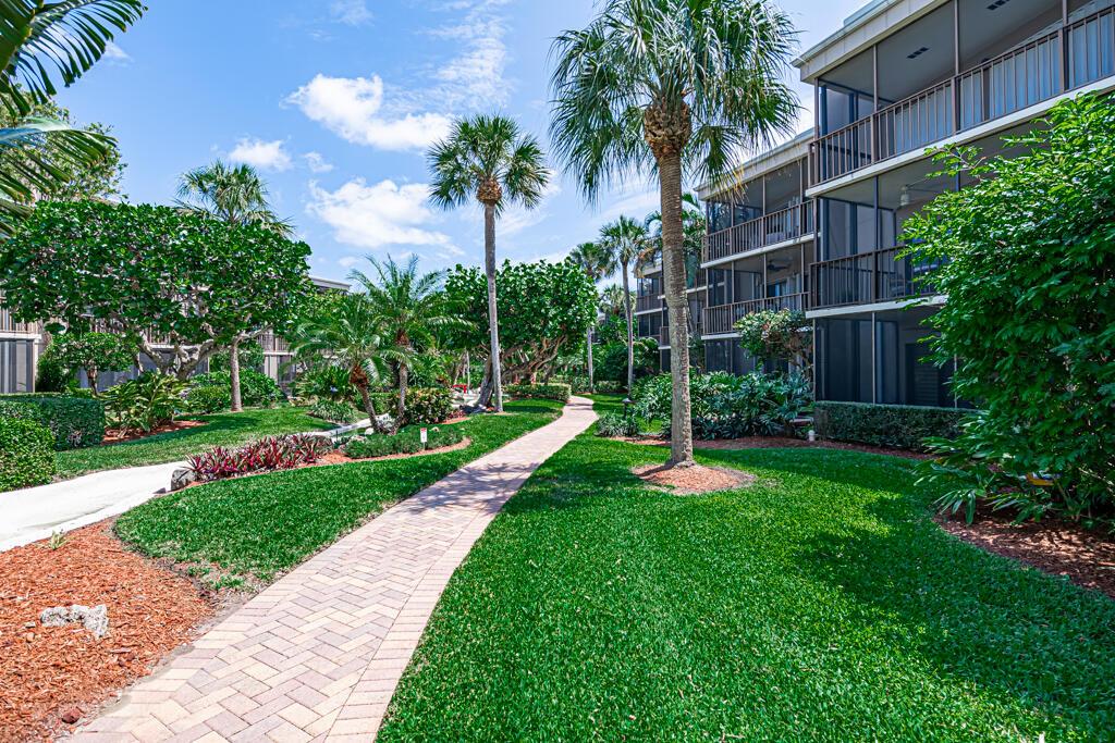 SOUTHGATE CONDO - Residential