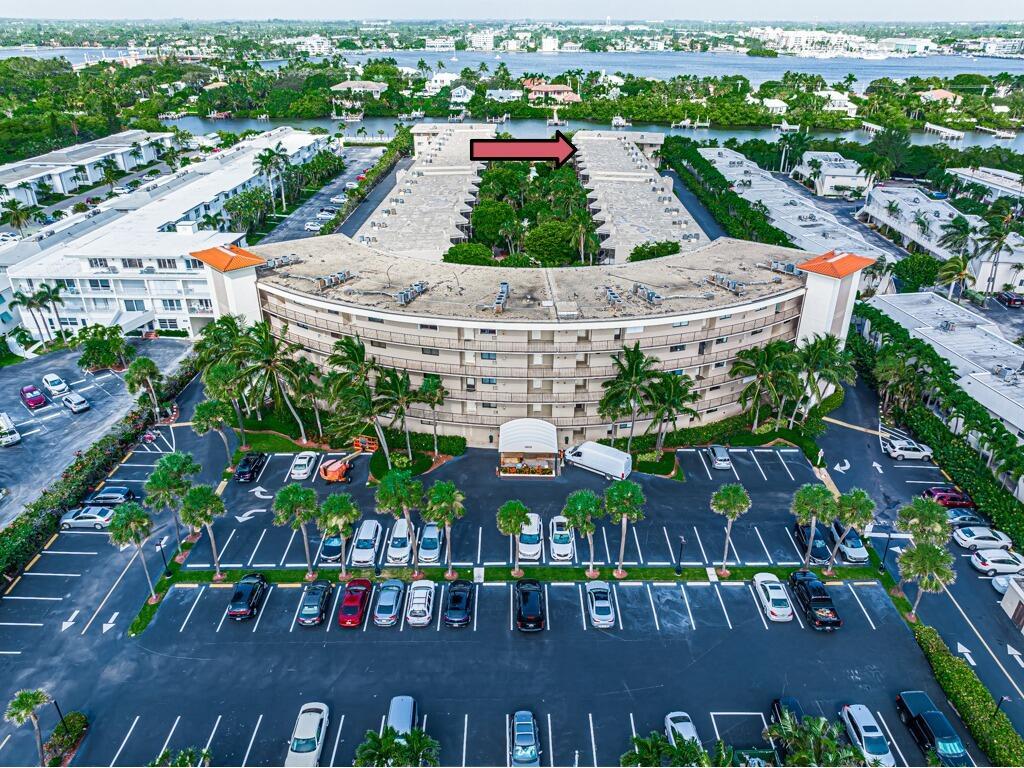 SOUTHGATE CONDO - Residential
