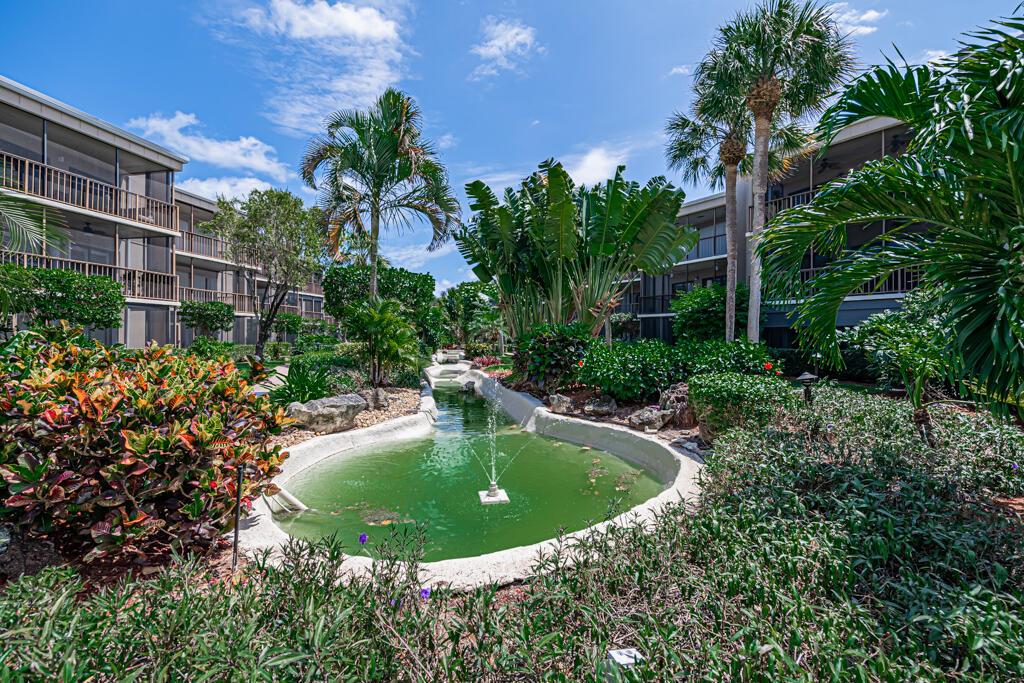 SOUTHGATE CONDO - Residential