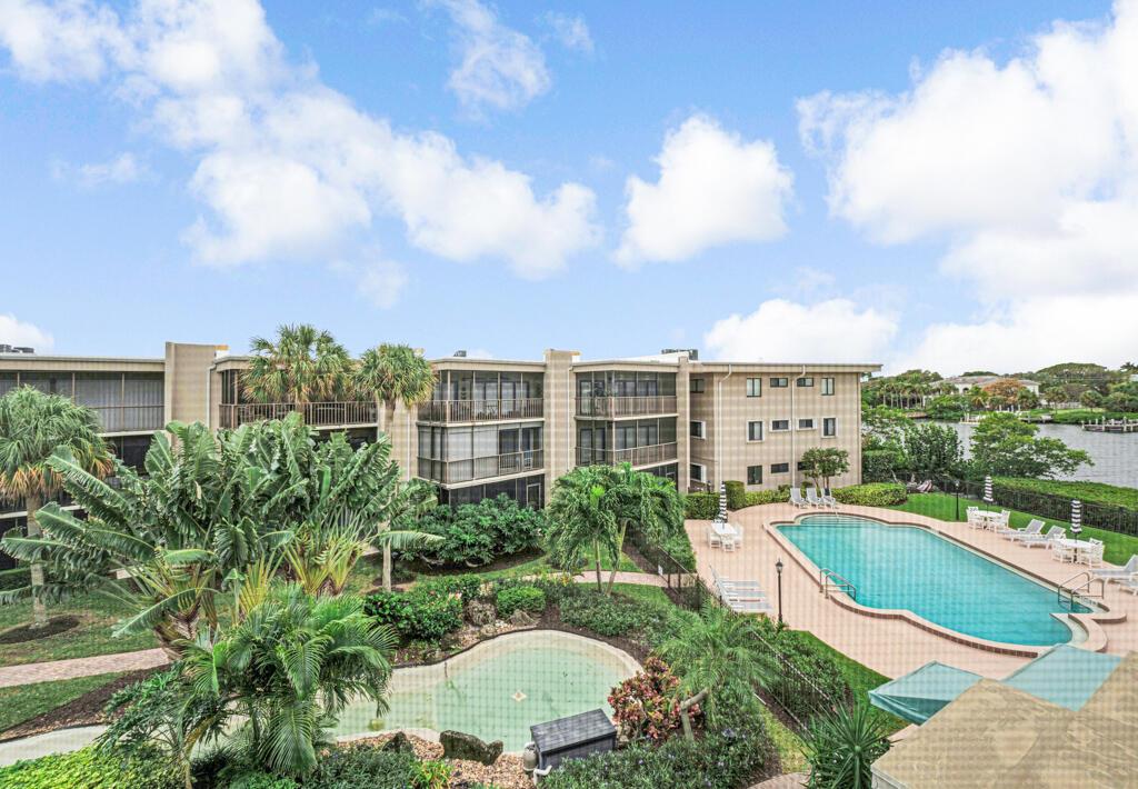 SOUTHGATE CONDO - Residential
