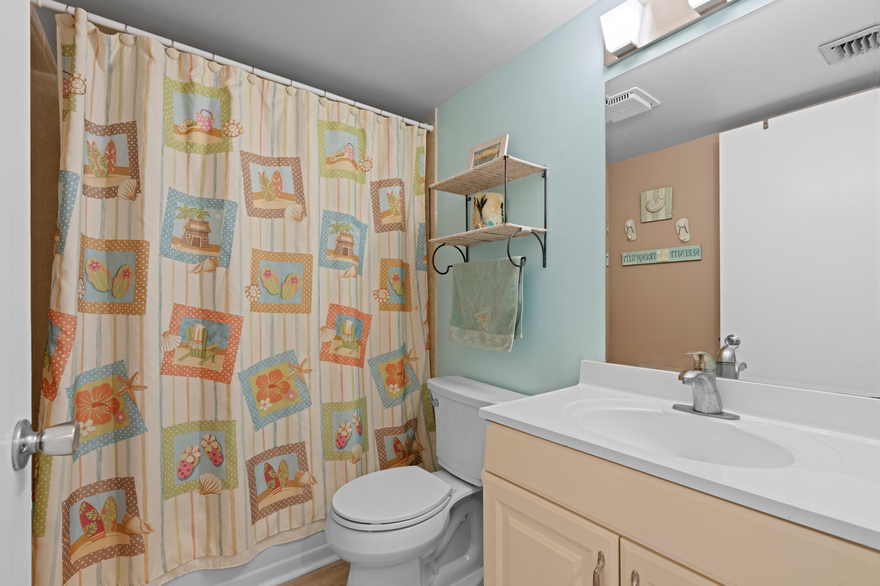 VILLAGES OF ORIOLE ABBEY CONDO - Residential