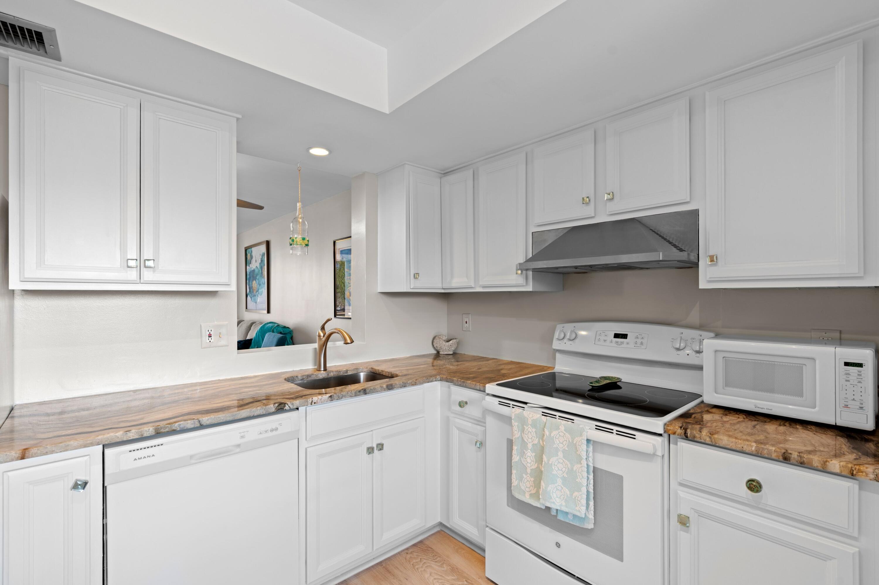 VILLAGES OF ORIOLE ABBEY CONDO - Residential