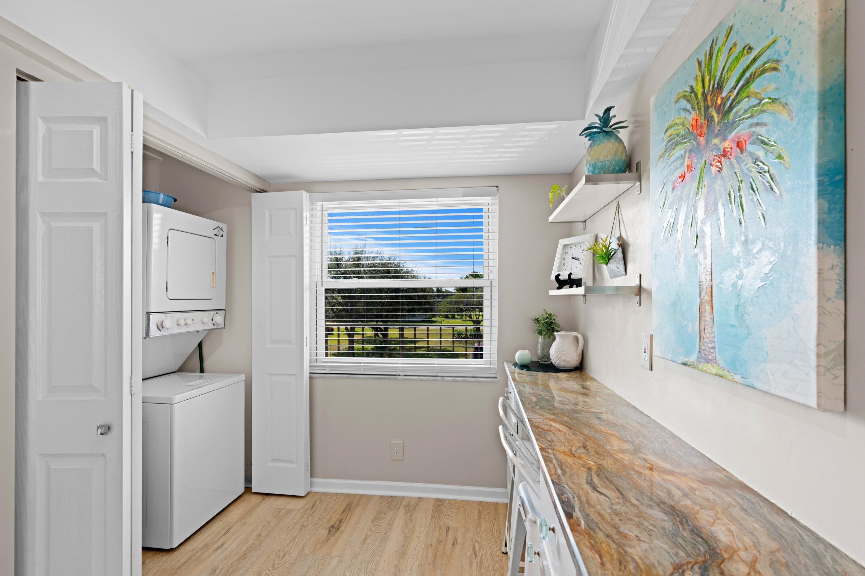 VILLAGES OF ORIOLE ABBEY CONDO - Residential