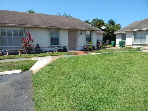 8049 SW 19th Ct Unit 8049, Davie, FL MLS: F10504256