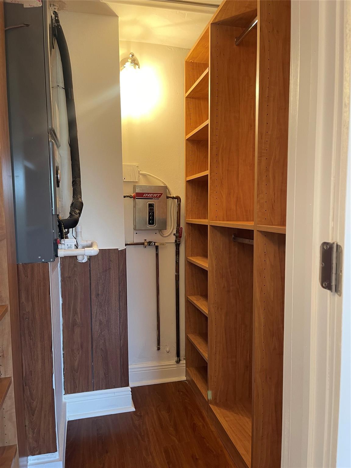 Waterview Condo - Residential Lease