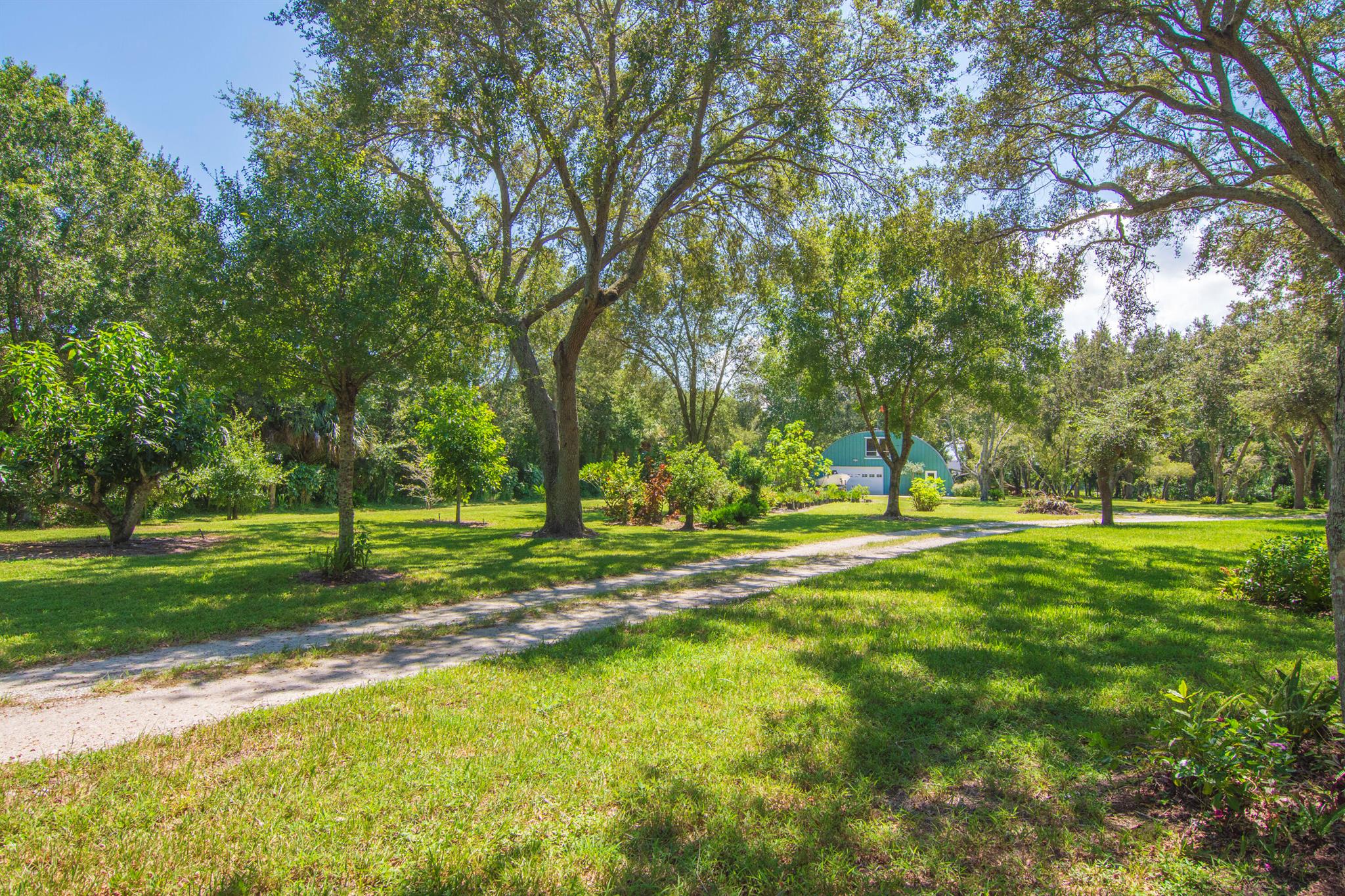 Citrus Hideaway - Residential