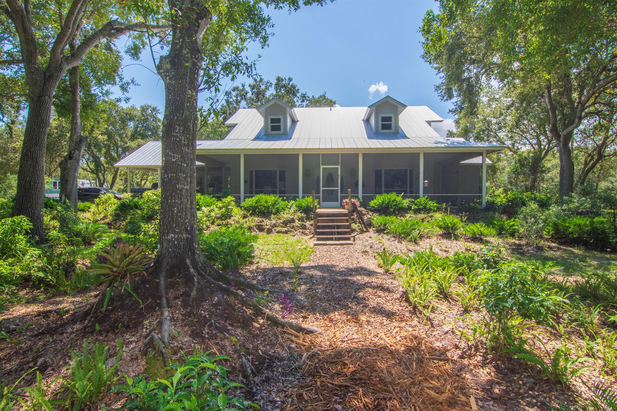 Citrus Hideaway - Residential