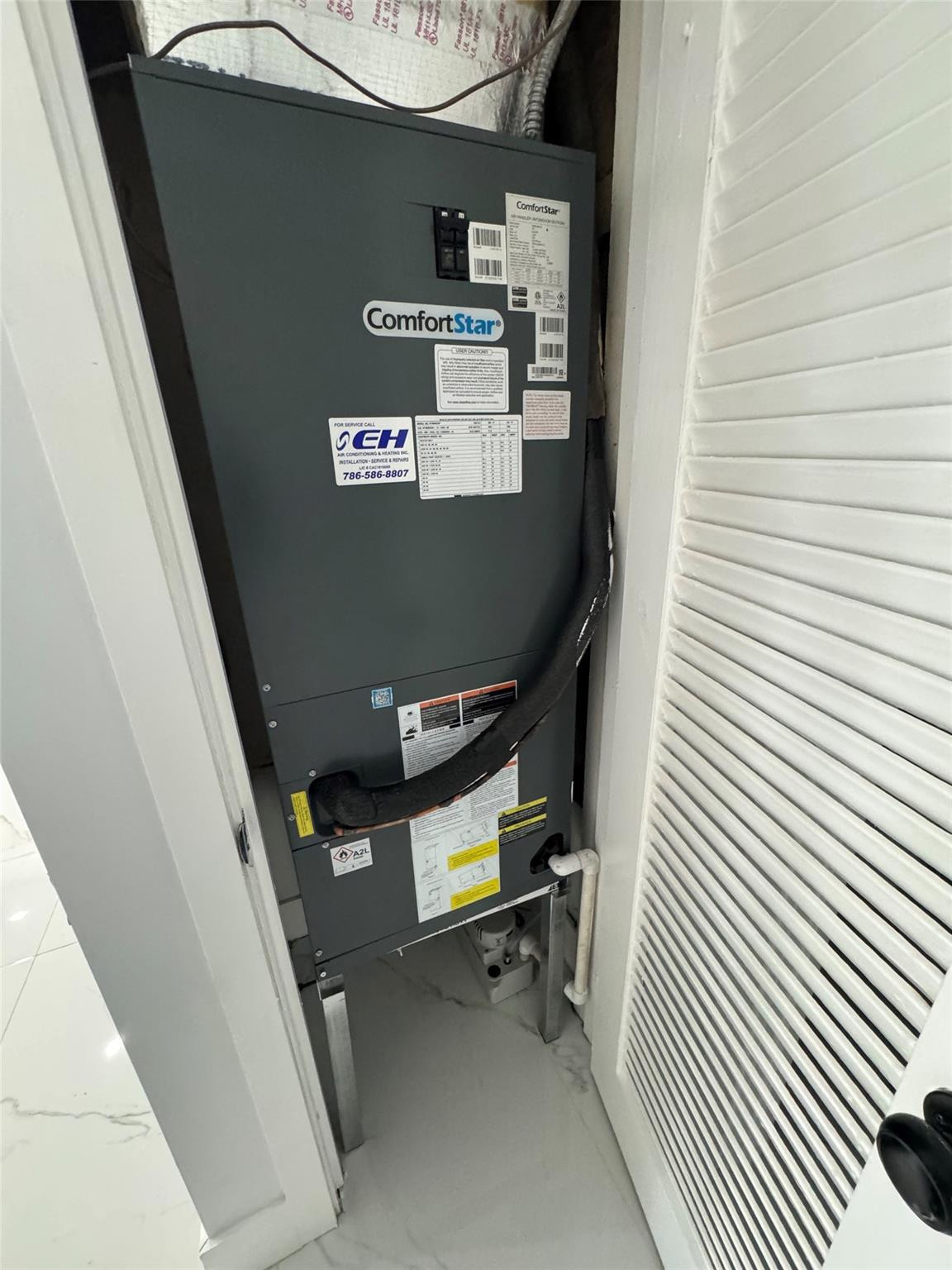 Cranston Terrace 28-14 B - Residential