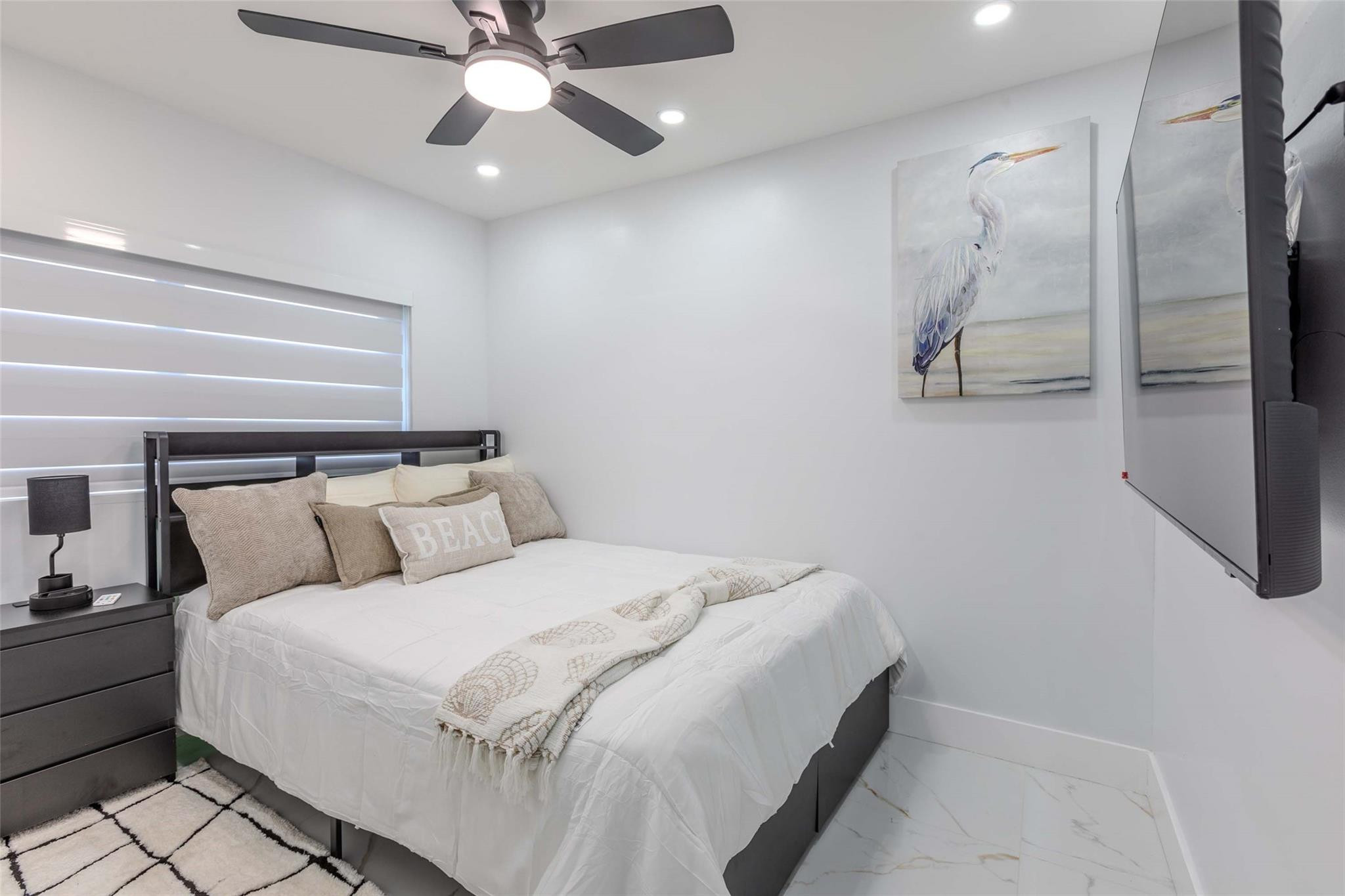 Cranston Terrace 28-14 B - Residential