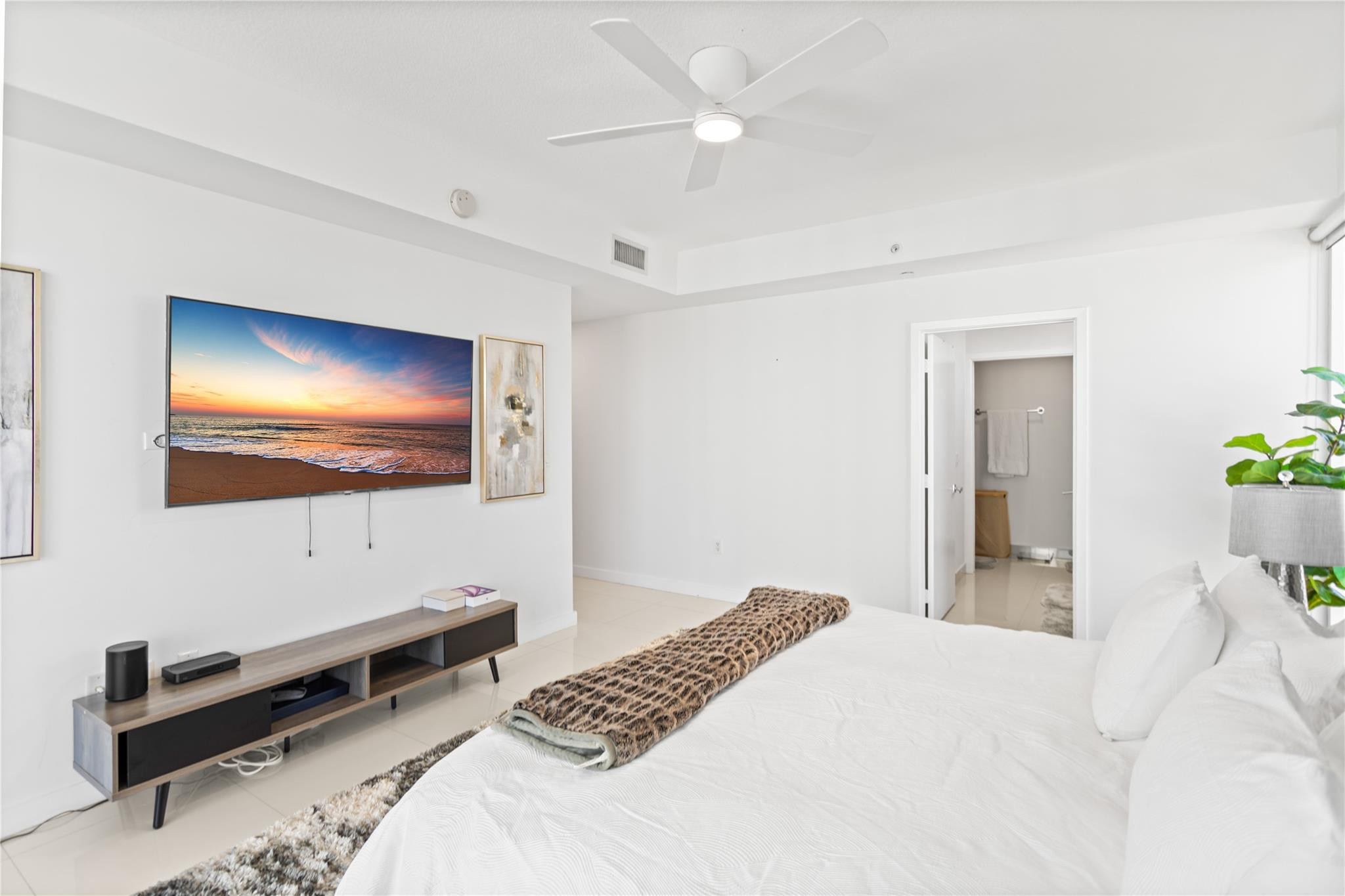 BAY HOUSE - Residential