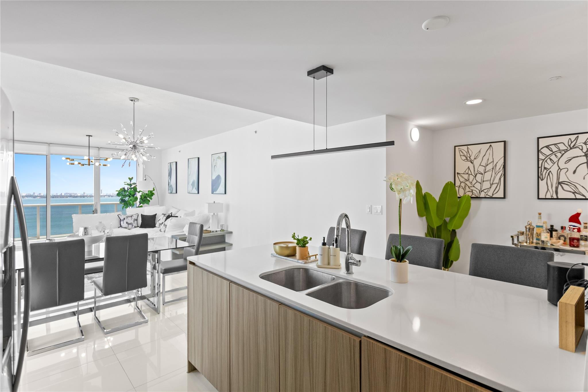 BAY HOUSE - Residential