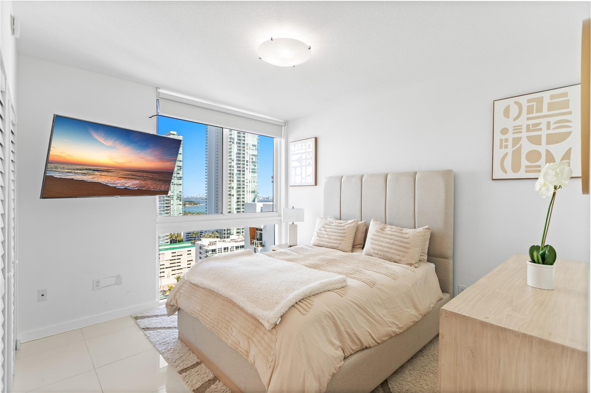 600 NE 27th Street 2301