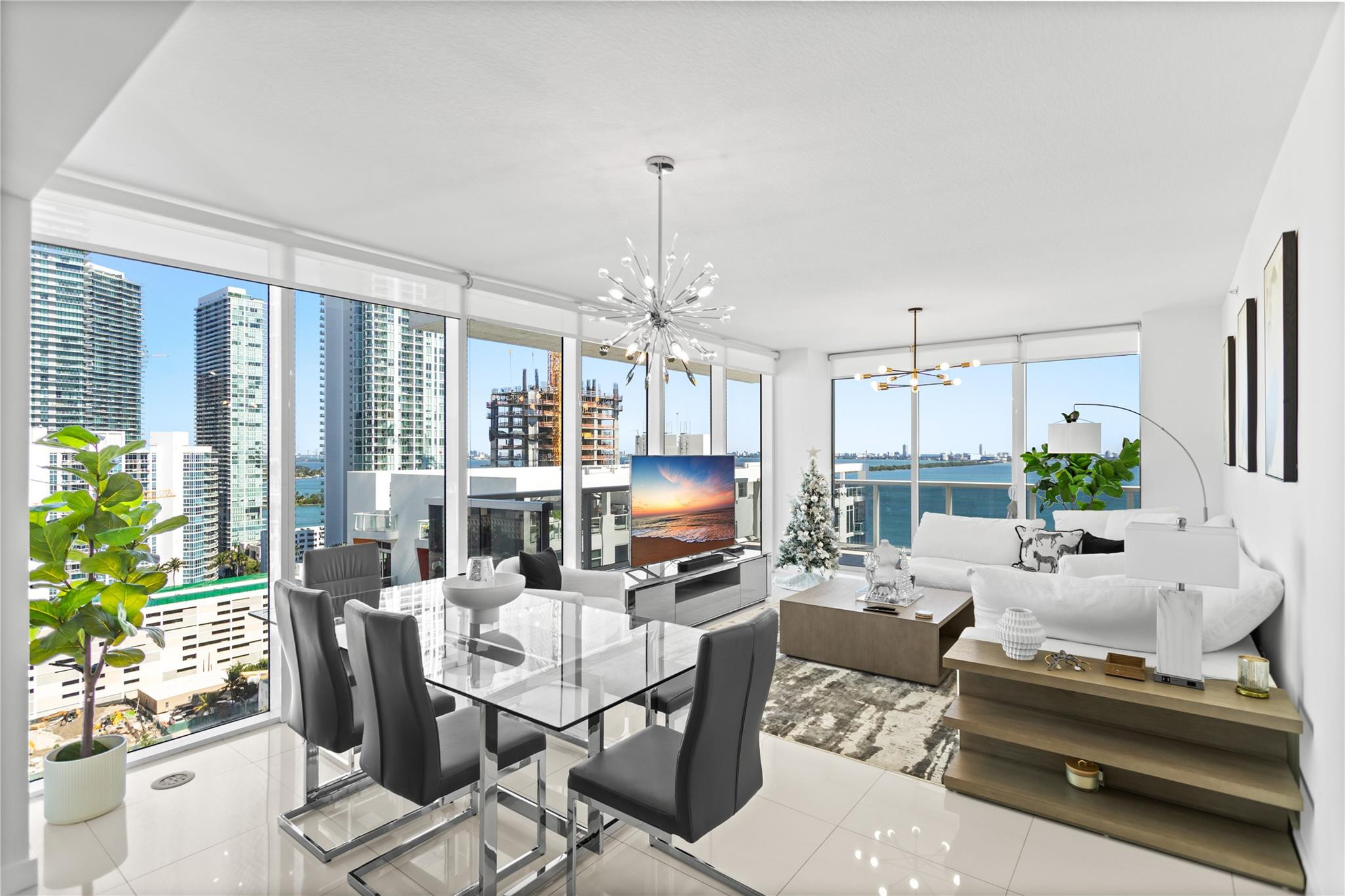 BAY HOUSE - Residential