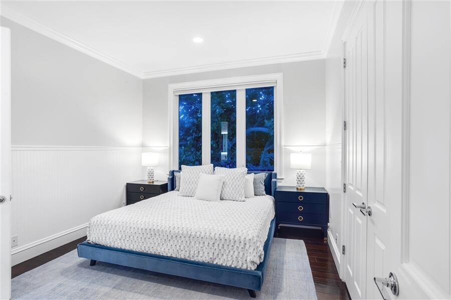 PALM BEACH SHORE ACRES - Residential