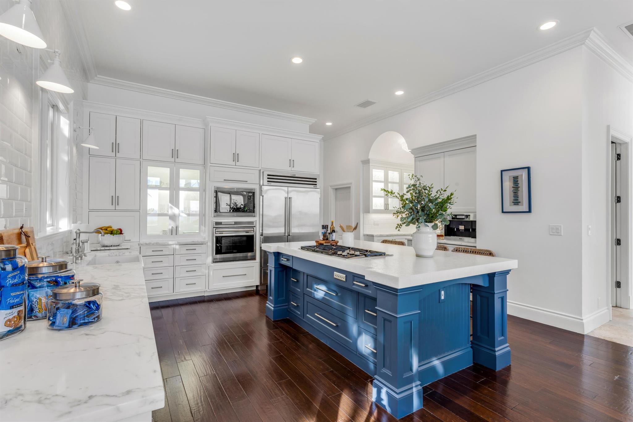 PALM BEACH SHORE ACRES - Residential