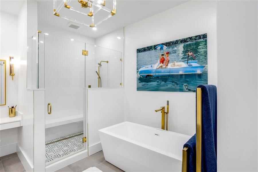 PALM BEACH SHORE ACRES - Residential