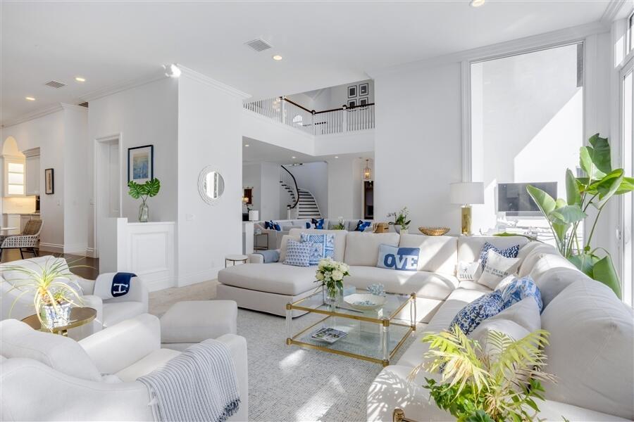 PALM BEACH SHORE ACRES - Residential