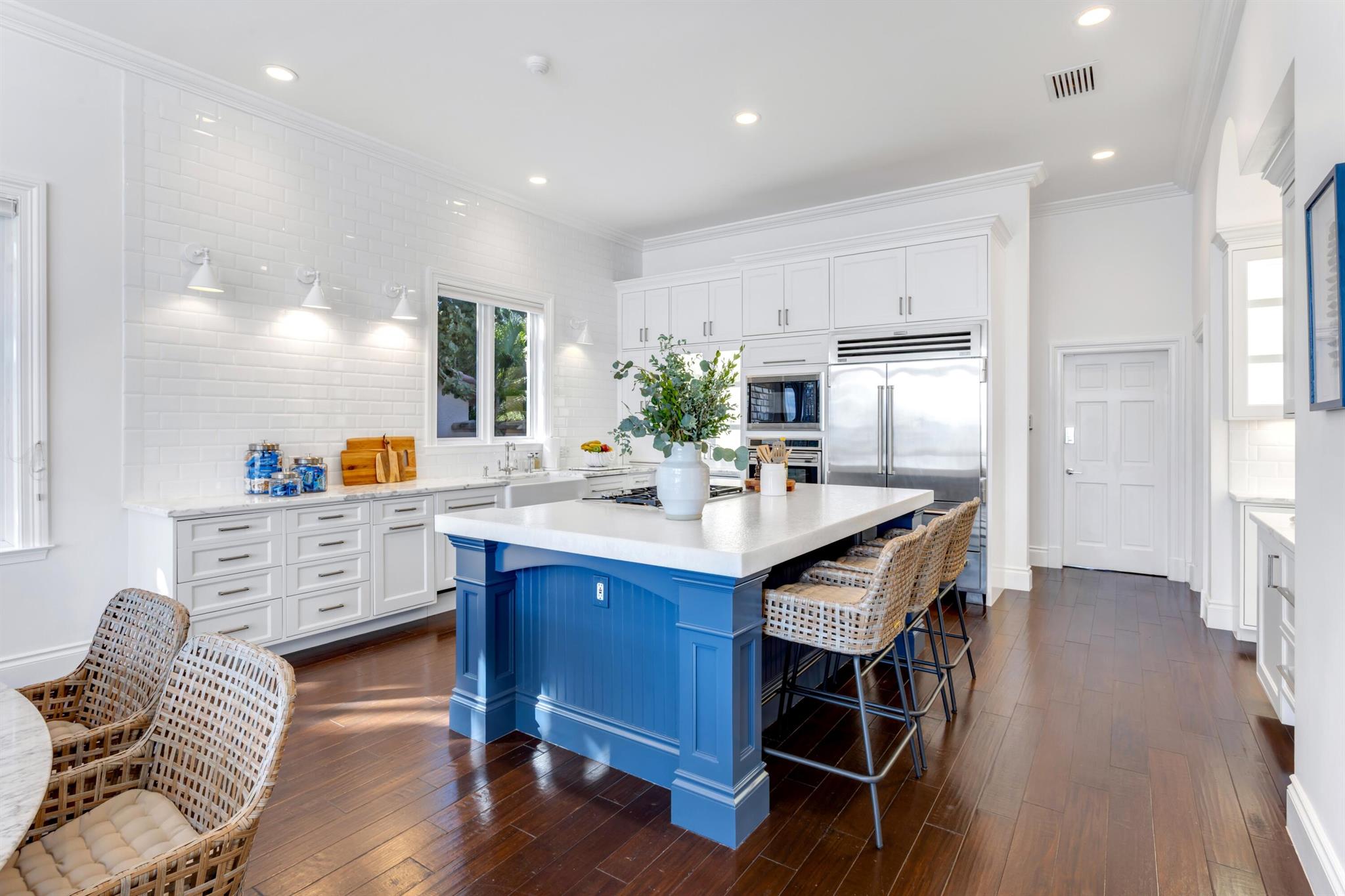 PALM BEACH SHORE ACRES - Residential