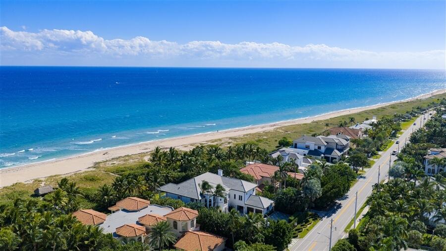 733 N Ocean Boulevard