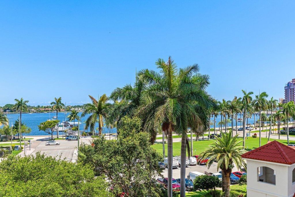 Photo of 255 Evernia Street #306, West Palm Beach, FL 33401 (MLS # B26010893)