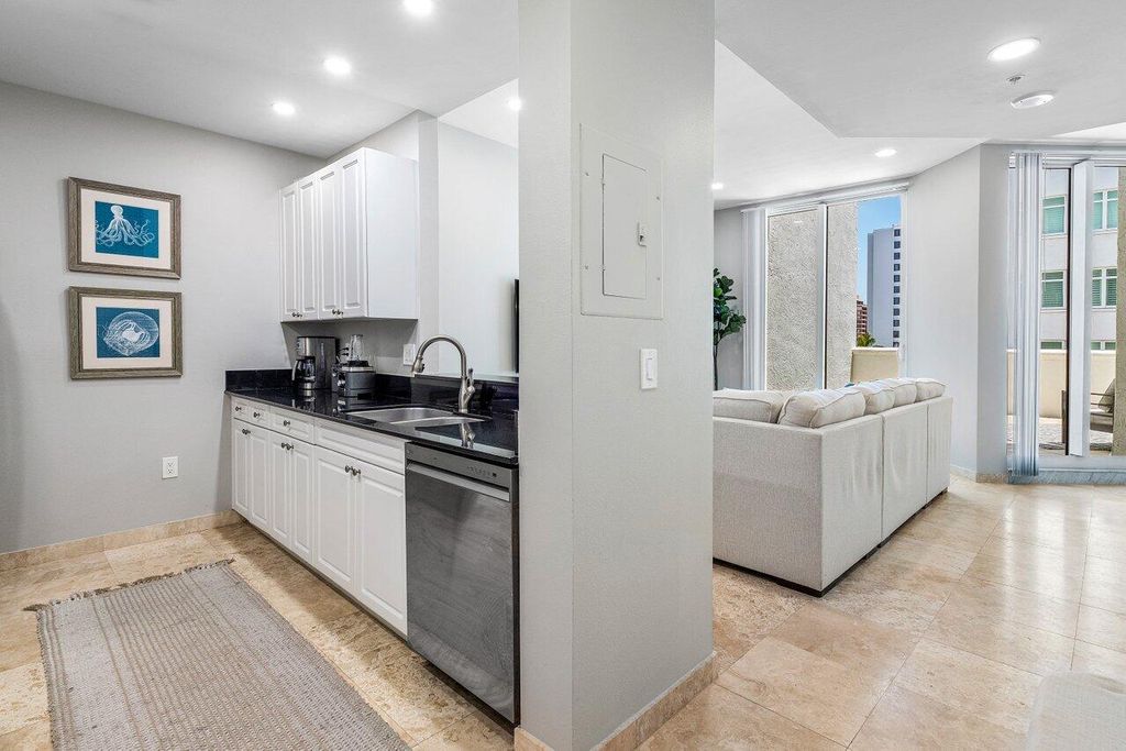 Photo of 255 Evernia Street #306, West Palm Beach, FL 33401 (MLS # B26010893)